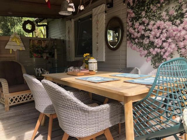 Luxe Chalet Zutendaal